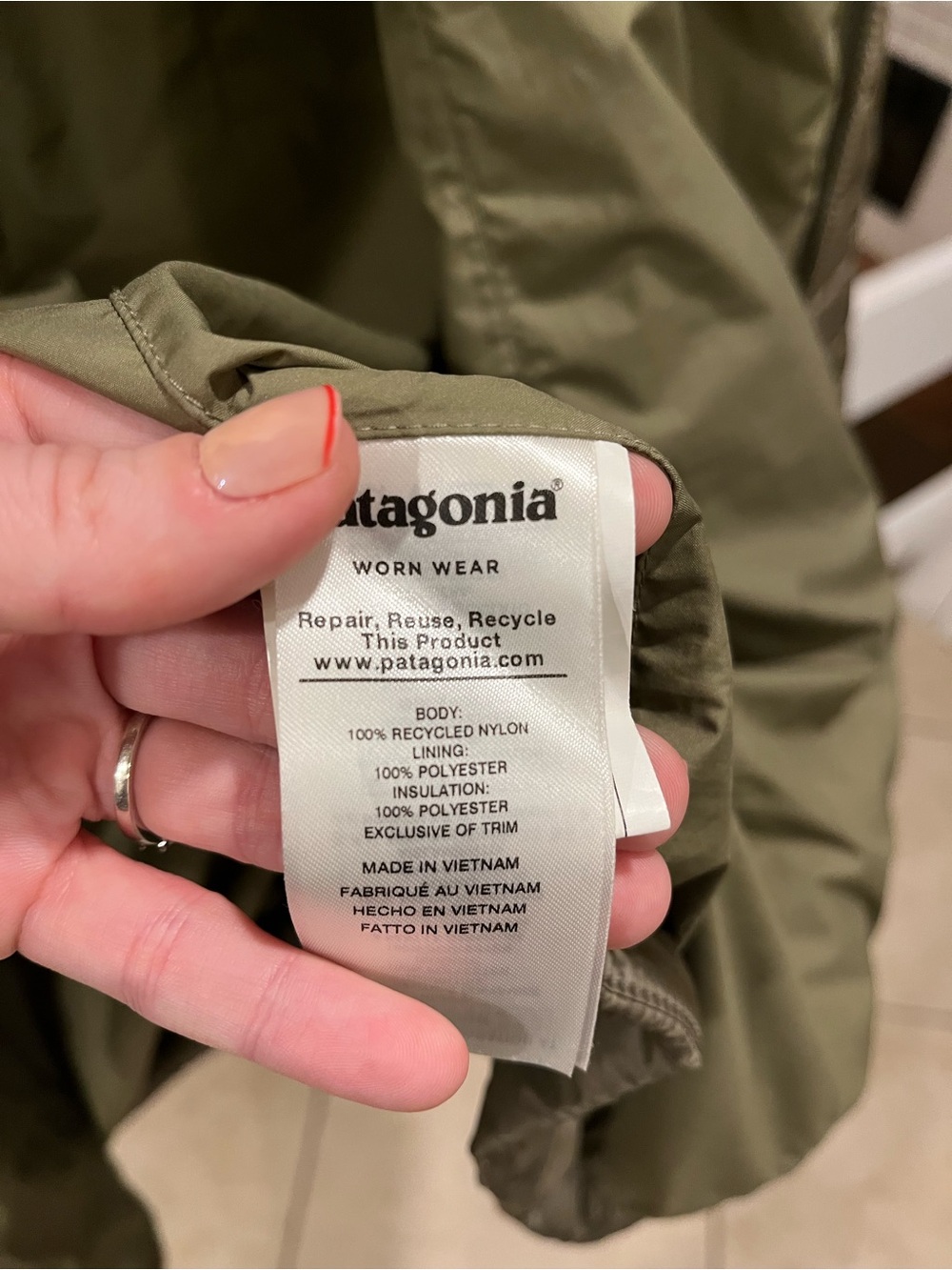 Patagonia Women's Radalie Insulated Parka - Green / Khaki - Picture 5 of 9